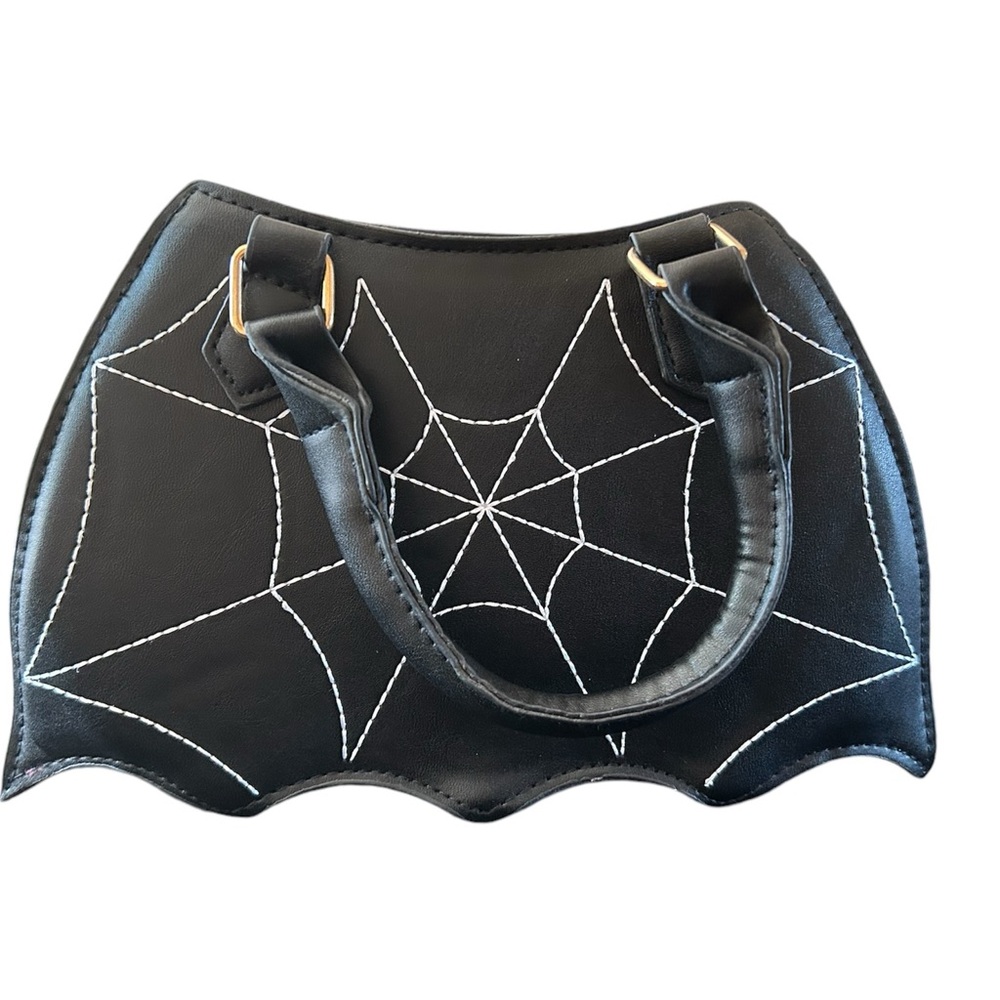 Spiderweb Purse - Picture 6 of 6